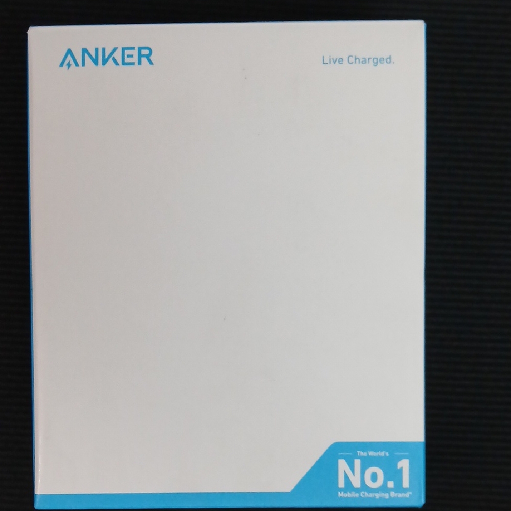 Anker Charging Station - Fast-charging Multiple